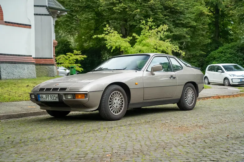 Porsche 924 Turbo (1981), Motor revidiert, neuer Service, seit 2022 knapp 9.000 € investiert
