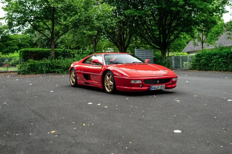 Ferrari F355 Berlinetta (1995), Scheckheftgepflegt, Gutachten Note 2+, Unfallfrei, Handschalter