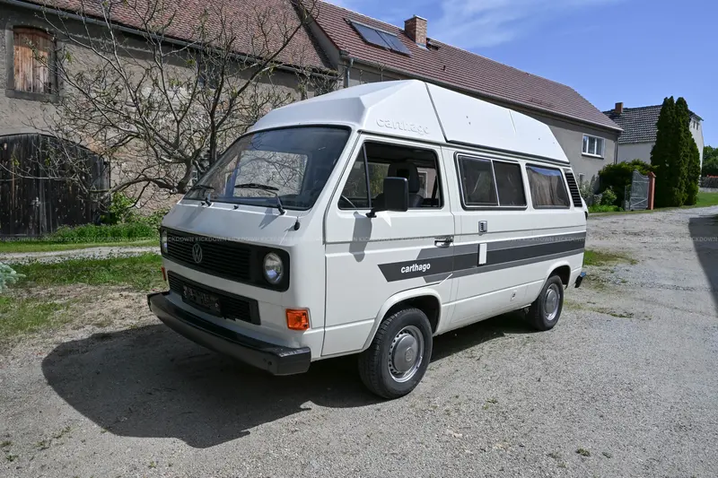 Volkswagen T3 Carthago (1990), Wertgutachten Note 2, komplett neulackiert und viele Neuteile, sehr gepflegter Zustand