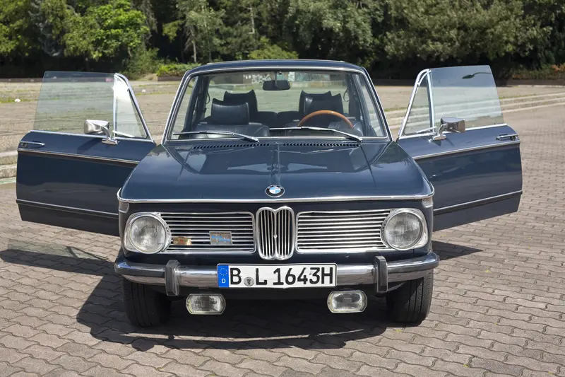 BMW 1602 (1973)