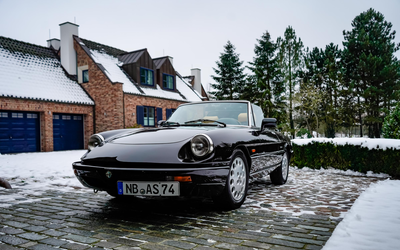 Alfa Romeo Fastback Spider 4th generation in black from 3rd hand 5.000 € invested (1990)