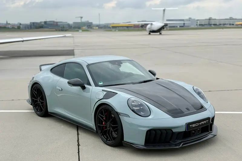 Porsche Techart 992.2 Carrera 4 GTS