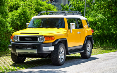 Toyota FJ-Cruiser mit Matching Numbers aus 2. Hand LPG Gasanlage V6 Motor 242 PS (2008)