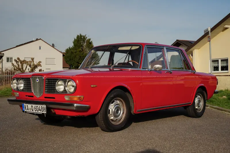 Lancia 2000 injection (1973)