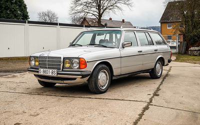 Mercedes Benz W123 230TE Carfax elektr. Fensterheber Klima 7-Sitzer (1982)
