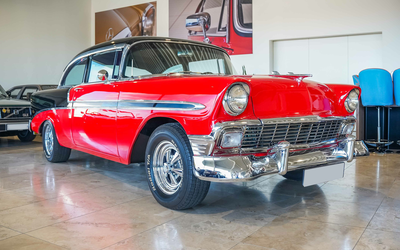 Chevrolet Bel Air V8 431PS restauriert Servo sehr guter Zustand (1956)