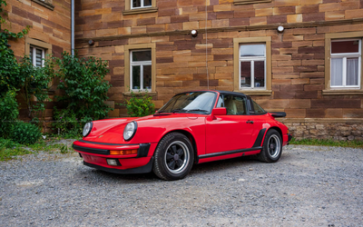 Porsche 911 Carrera 3.2 Targa US-Version (1988), Investitionen in neue Sitze, neues Dach, neue Antriebswellen,Targa-Ausführung mit Fuchsfelgen