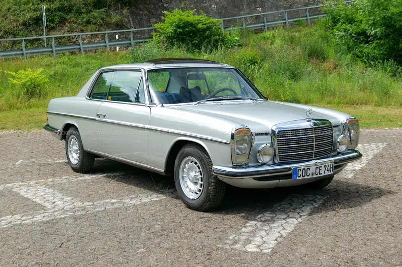 Mercedes-Benz 280 CE W114 Strichacht Coupé (1974), Gutachten Note 2-, klassische Farbkombination, Sammlungsfahrzeug