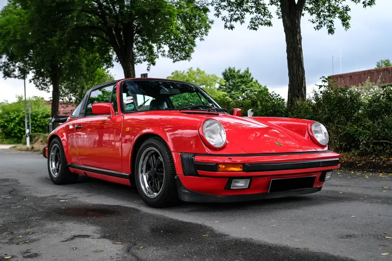 Porsche Carrera 3.2 Targa Unfallfrei H-Kennzeichen Zugelassen Lederbezug Wertgutachten Note 2- Gepflegter Zustand (1985)