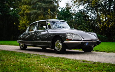 Citroen DS 21 Pallas HA Palladium Gris partially restored with H-registration TÜV and valuation (1967)