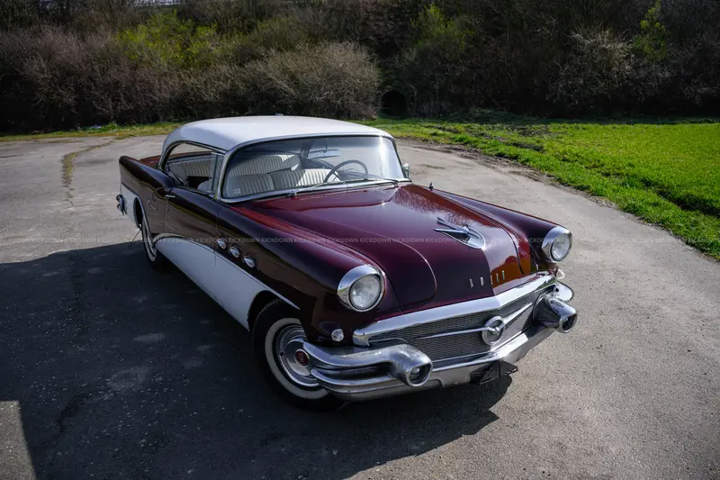 Buick Series 40 Special Riviera Coupé (1956), American classic with a V8 engine, extensively serviced, Classic Data 2-