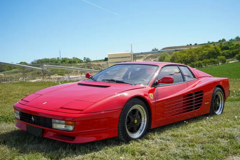 Ferrari Testarossa (1990), Note 2+, Scheckheft, niedrige Laufleistung, matching numbers, O.Z. Racing Räder
