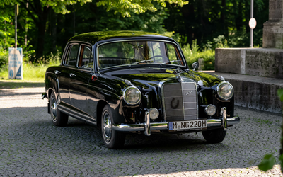Mercedes-Benz W128 220 SE Limousine Teilrestauriert 20.000 € Investitionen Ponton Manufaktur Trockeneis gestrahlt Matching Numbers aus 3. Hand H-Kennzeichen Radio (1959)