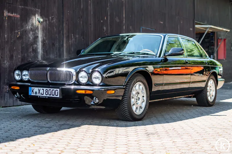Jaguar XJ8 308 Sovereign 4.0 erstklassiger Sammlerzustand (1997)