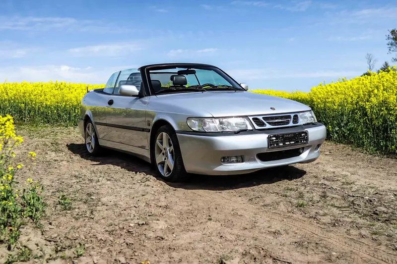 Saab 9-3 Cabriolet Aero Erstlack nachvollziehbare Laufleistung elektrische Fensterheber (2001)