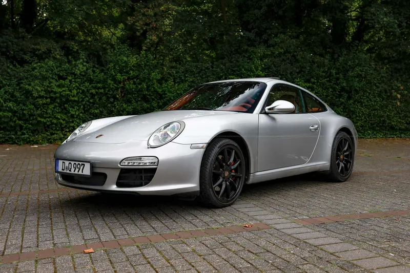 Porsche 911 997.2 Carrera (2009), Scheckheft, Bewertung Note 2, nachvollziehbare Laufleistung, umfangreiche Ausstattung