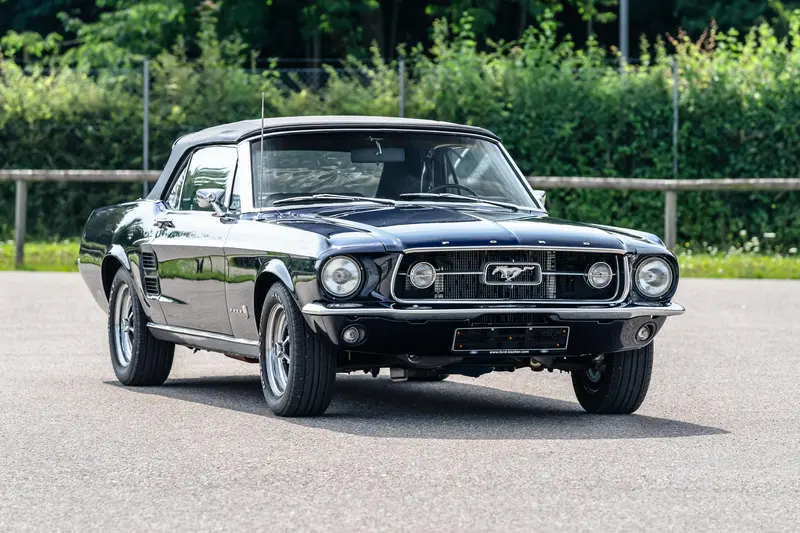 Ford Mustang T5 Vollständig Restauriert GT Deluxe Ausstattung Lederbezug TÜV H-Kennzeichen Seltenes Deutsches Modell (1967)