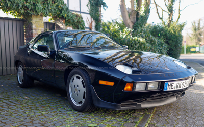 Porsche 928 S USA-Import, umfangreiche Servicearbeiten durchgeführt, originaler Kaufvertrag (1984)