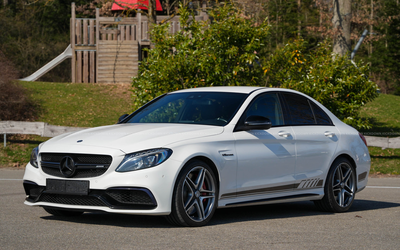 Mercedes-Benz W205 C63