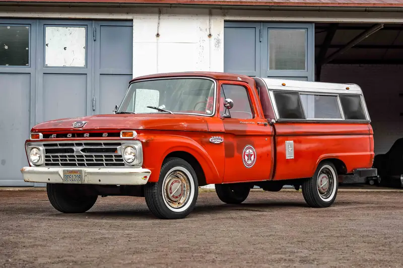 Ford F100 (1966)
