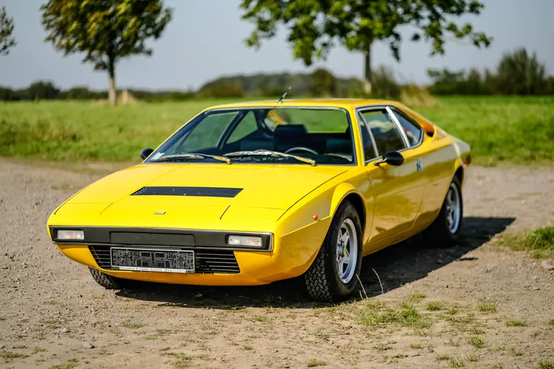 Ferrari Dino 208 GT4 in Giallo Teilrestauriert Neuer TÜV und H-Kennzeichen (1975)