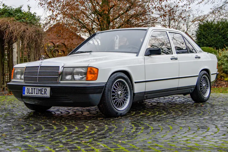 Mercedes Benz W201 190 1. Serie deutsche Erstzulassung 81t km vollst. Scheckheft (1982)