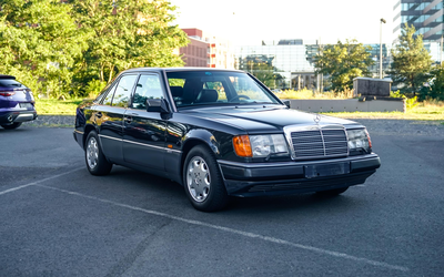 Mercedes-Benz W124 E 200 aus 2. Hand mit aktuellem TÜV Schiebedach Klima Sitzheizung (1993)