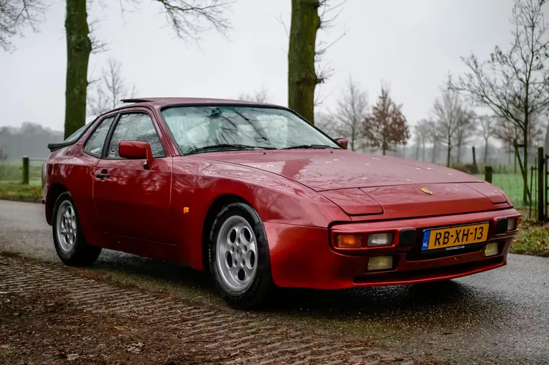 Porsche 944 New TÜV Major Service (1983)