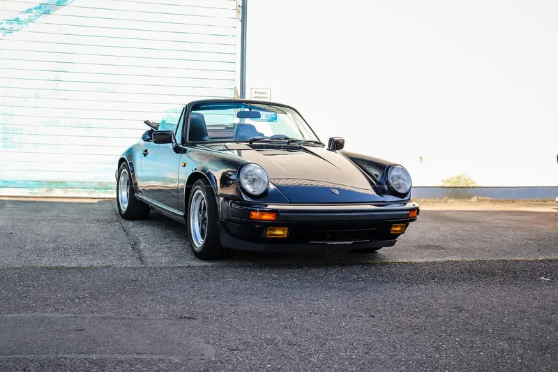 Porsche 911 Carrera 3.2 Cabriolet (1986), first registered in Germany, new TÜV, €15,000 invested