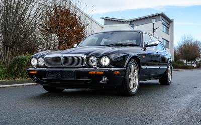 Jaguar X308 XJ Daimler Super V8 LWB Mit 363 PS BBS-Felgen Schiebedach Deutsche Erstauslieferung (1999)