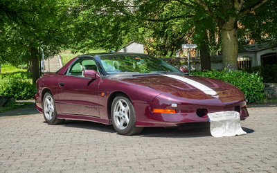 Pontiac Trans AM aus 2. Hand nur 35.000 km Laufleistung V8-Motor (1996)