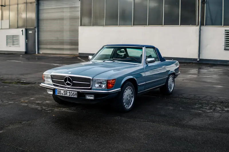Mercedes-Benz R107 SL450 US-Import Wertgutachten mit Note 2+ aus 2024 (1977)