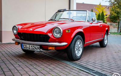 Fiat 124 Spider CS1 1800 Cabrio guter Zustand 5-Gang 118 PS (1978)