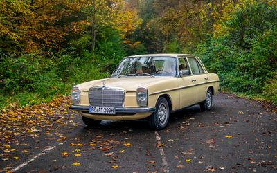 Mercedes-Benz W115 200D With TÜV & H license plate Maintained condition (1976)