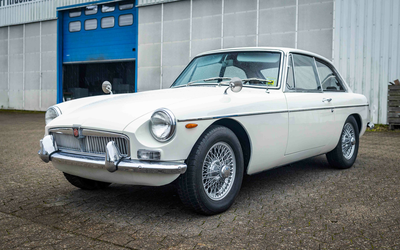 MG MGB GT 1.8l Chrom-Speichenräder Rotes Vinyl-Leder 4-Gang Service 2020 (1967)