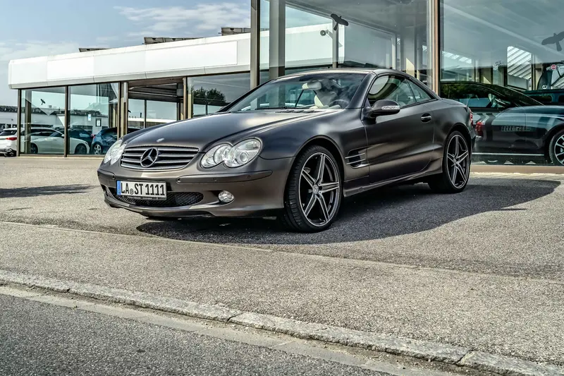 Mercedes Benz SL 500 (R 230) Scheckheftgepflegt Komplettfolierung aus Zweitbesitz Klima Tempomat (2002)