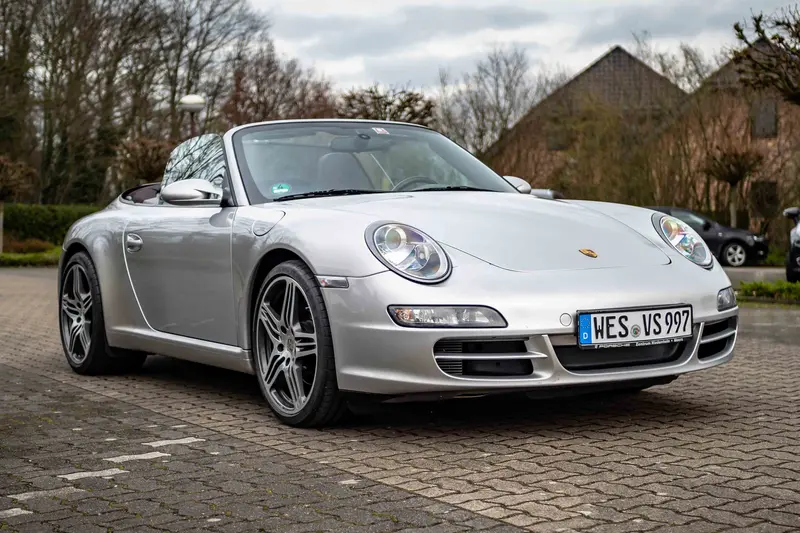 Porsche 911 997 Carrera Cabrio Sport exhaust 6-speed complete checkbook turbo rims (2005)