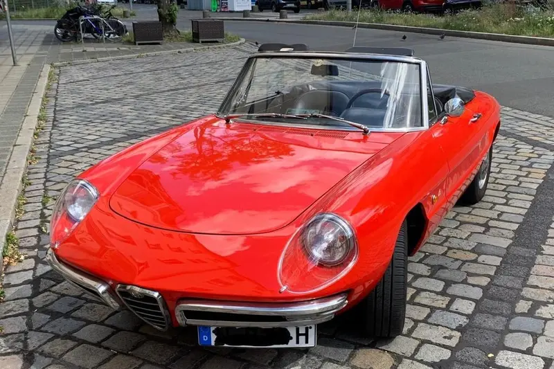 Alfa Romeo Spider Duetto (1967)