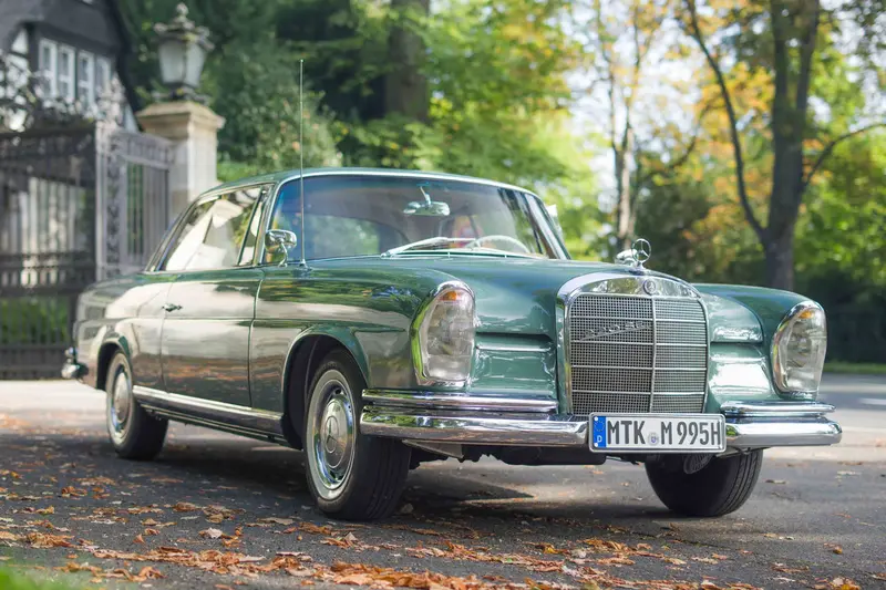 Mercedes-Benz W111 220 Seb Coupé Restauriert Getriebe Revision 2+(1965)