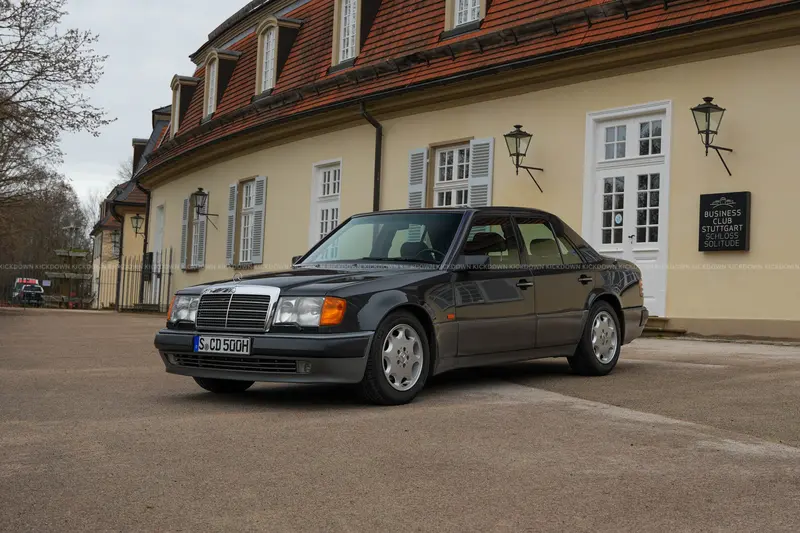 Mercedes-Benz W124 500 E (1991) mit Gutachten Note 2, sehr gepflegter Klassiker, umfangreiche Investitionen