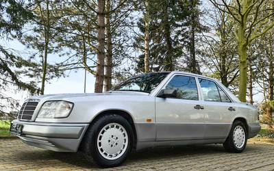 Mercedes Benz W124 250D (1994)