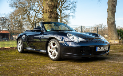 2004 Porsche 911 996 Carrera 4S with a complete service history, Porsche Exclusive interior, in excellent condition