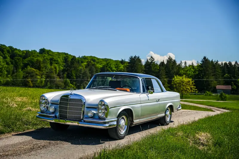 Mercedes Benz W112 300SE Coupé (1966), eins von nur 2.419 Stück, Wertgutachten Note 2, sehr gepflegter Zustand