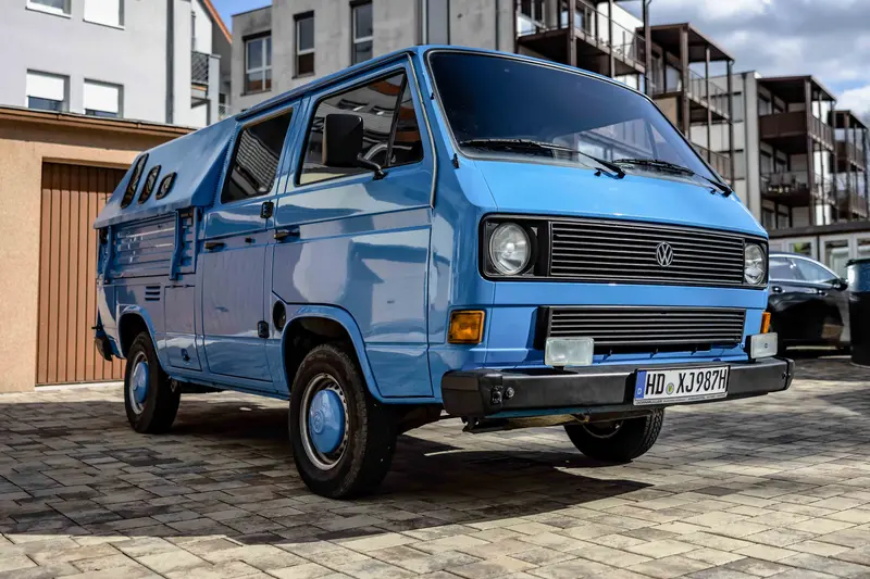 Volkswagen T3 crew cab DoKa good overall condition German first delivery (1984)