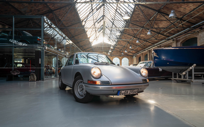 Porsche 911 Carrera 3.2 (1983), Urmodell-Backdate mit aufwändigen Karosseriearbeiten, Motorüberholung, ca. 100.000€ investiert