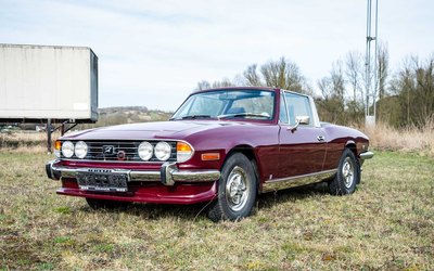 Triumph Stag (1975), engine overhauled, restored, with hardtop and Becker radio