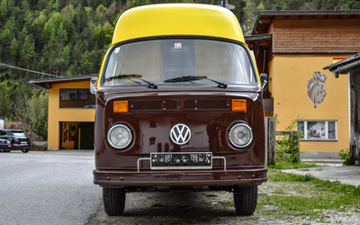 VW T2 high-capacity panel van Fully restored Original Westfalia equipment Unused Completely overhauled wearing parts TÜV H license plate (1978)