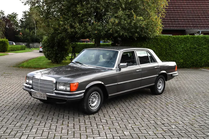 Mercedes-Benz W116 280 SE partially restored German first delivery (1978)