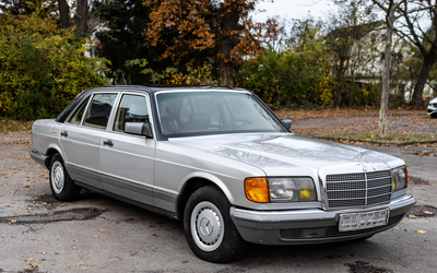 Mercedes-Benz 280 SEL aus 2. Hand akribisch gewartet Lückenloses Scheckheft H-Kennzeichen (1985)