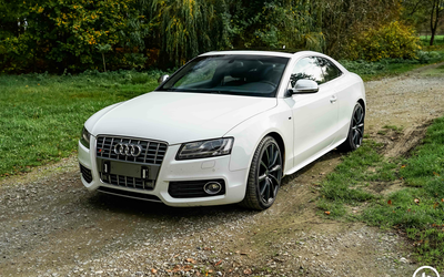 Audi S5 Coupé lückenloses Scheckheft Bang & Olufsen Keyless Go (2009)